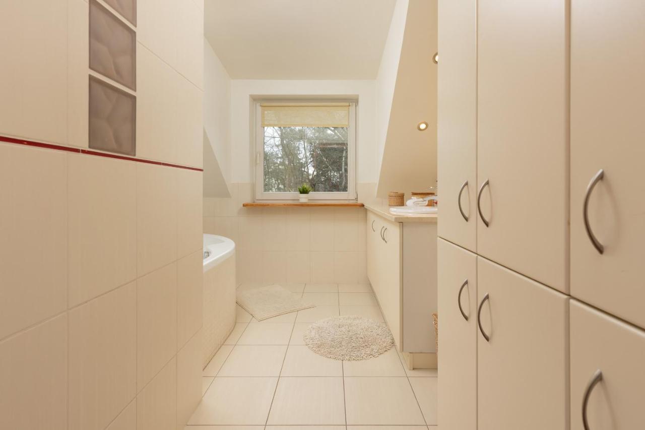 Quiet Bemowo House With Garden By Renters * Warszawa